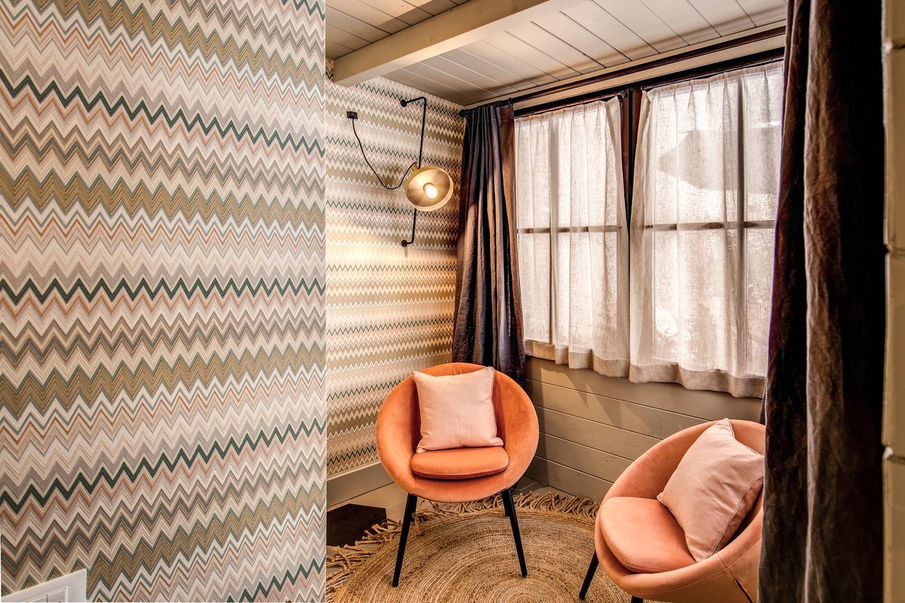 Decharme Apartment With Terrace In Monti Rom Exteriör bild