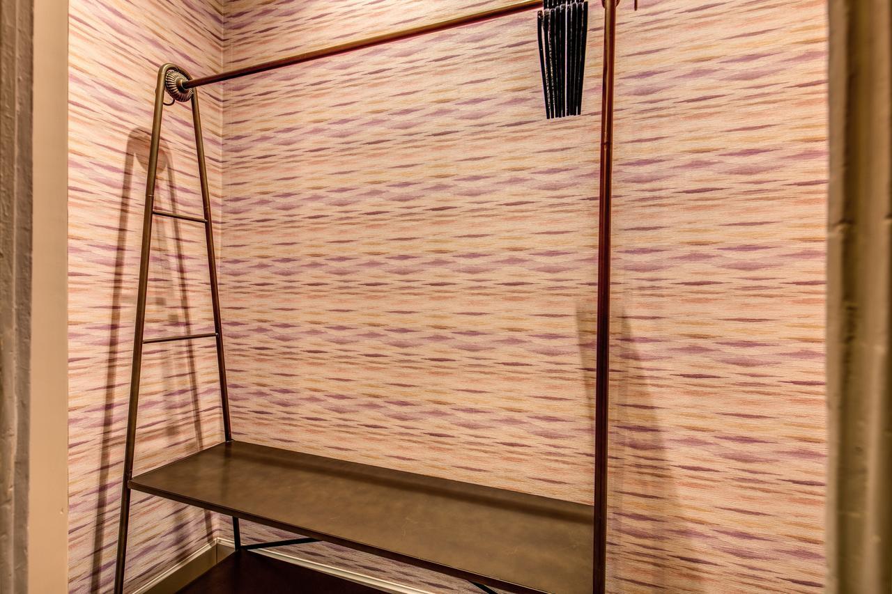 Decharme Apartment With Terrace In Monti Rom Exteriör bild